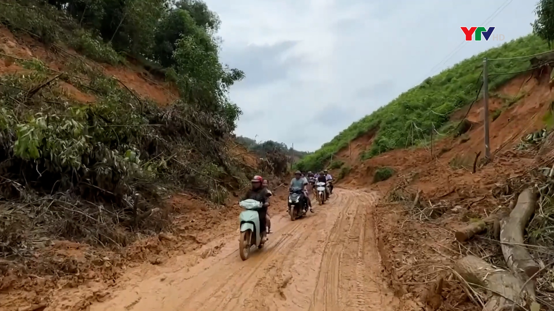 Yên Bình: Giao thông thông suốt, góp phần đẩy nhanh tiến độ khắc phục hậu quả bão số 3