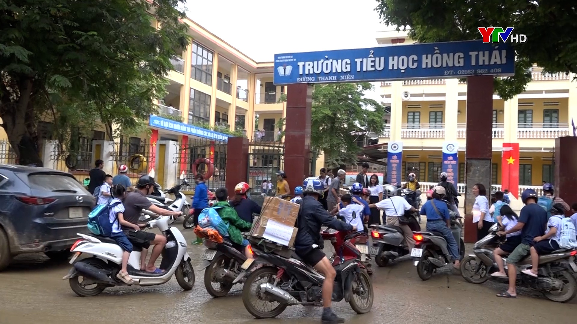 Những trường học cuối cùng đón học sinh trở lại sau bão