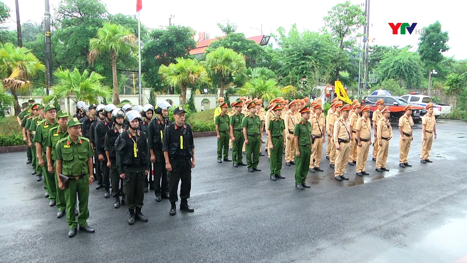 Yên Bái ra quân cao điểm đảm bảo trật tự ATGT cho lứa tuổi học sinh