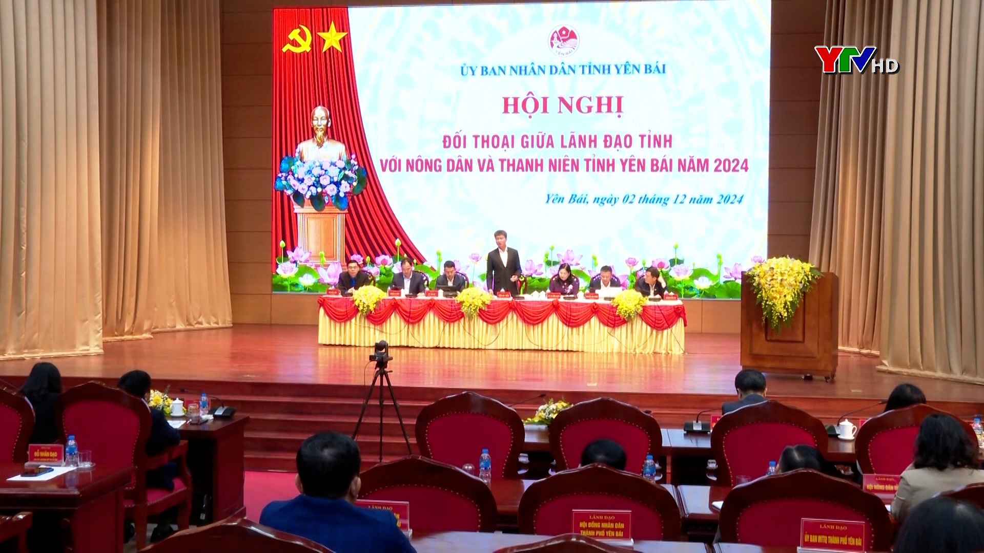 Hội nghị đối thoại giữa lãnh đạo tỉnh với nông dân và thanh niên tỉnh Yên Bái năm 2024