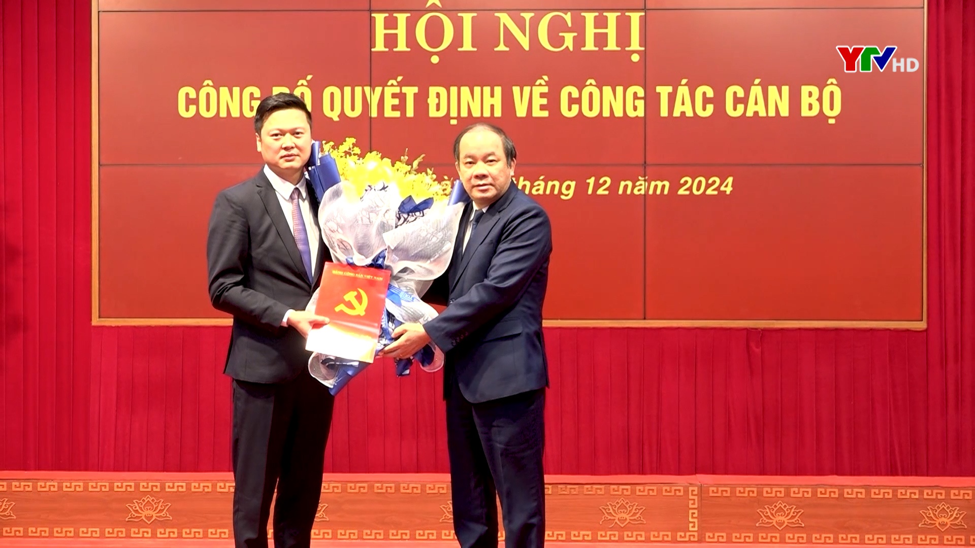 Đồng chí Phó Bí thư Huyện ủy Yên Bình Trần Việt Quý được bầu giữ chức Chủ tịch UBND huyện