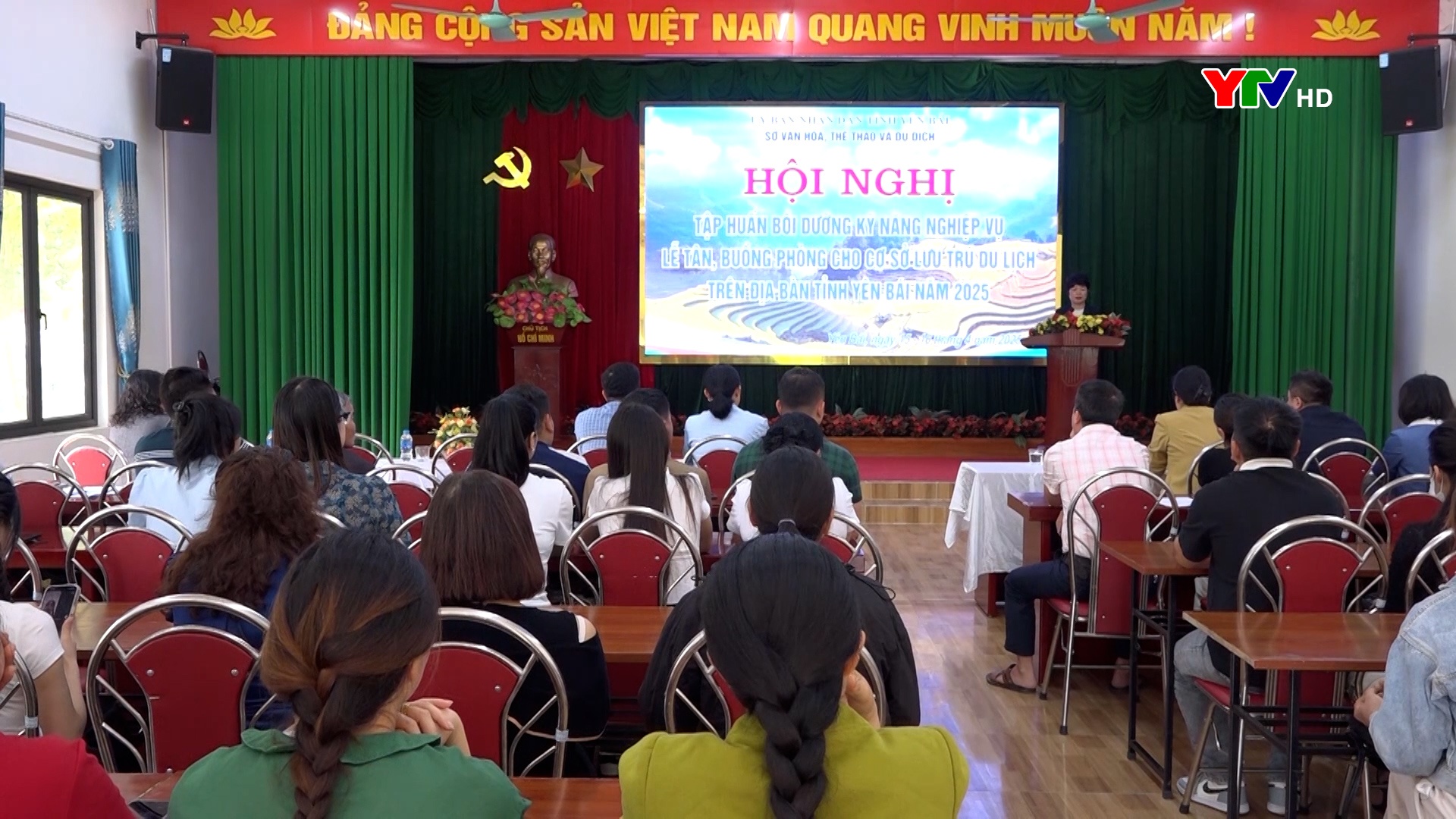 Tập huấn bồi dưỡng kỹ năng nghiệp vụ lễ tân, buồng phòng cho cơ sở lưu trú du lịch