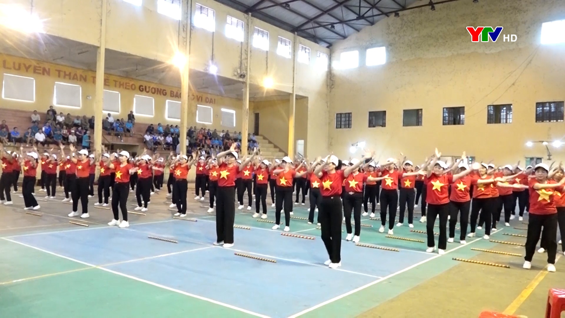 Thị xã Nghĩa Lộ: Sôi nổi các phong trào văn hoá thể thao cho người cao tuổi