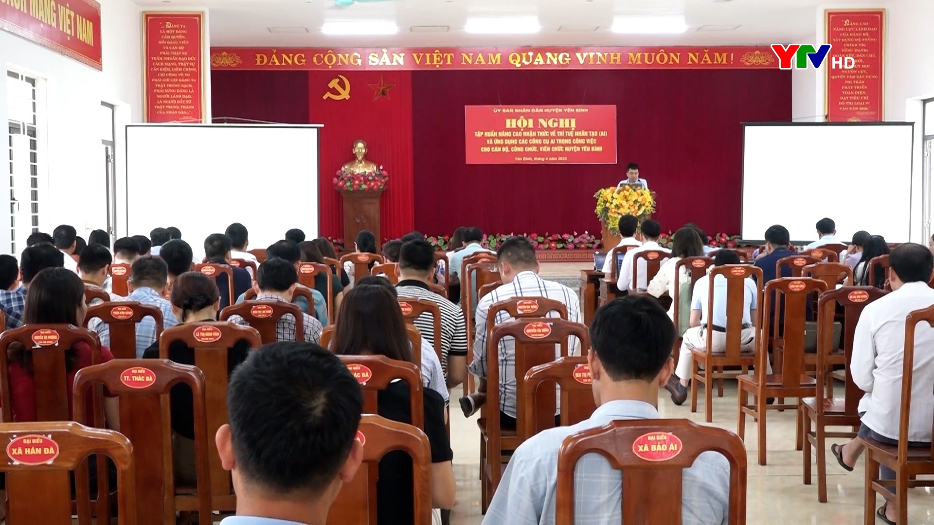 Yên Bình tập huấn nâng cao nhận thức về AI cho cán bộ, công chức, viên chức