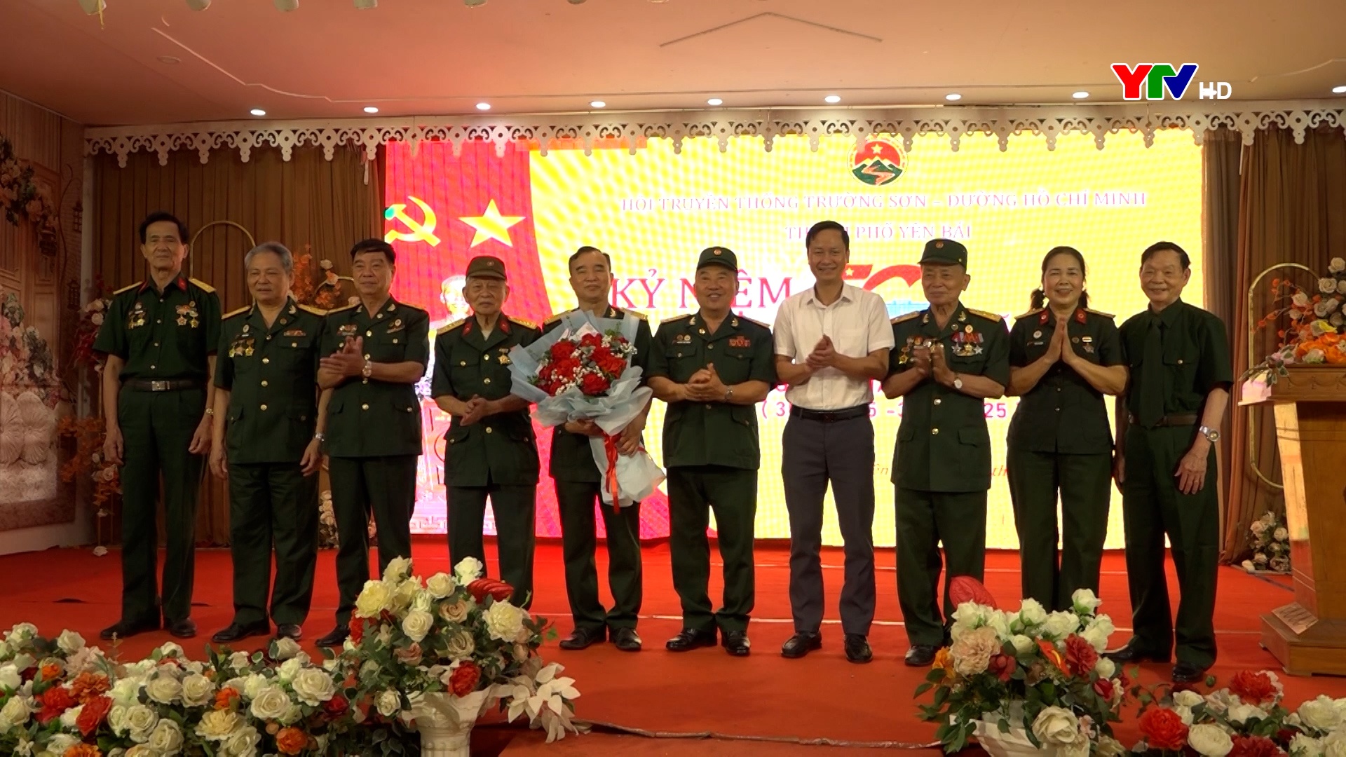 Hội Truyền thống Trường Sơn đường Hồ Chí Minh TP Yên Bái gặp mặt kỷ niệm 50 năm Ngày giải phóng miền Nam, thống nhất đất nước