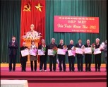 Câu lạc bộ hưu trí huyện Trấn Yên gặp mặt đầu xuân