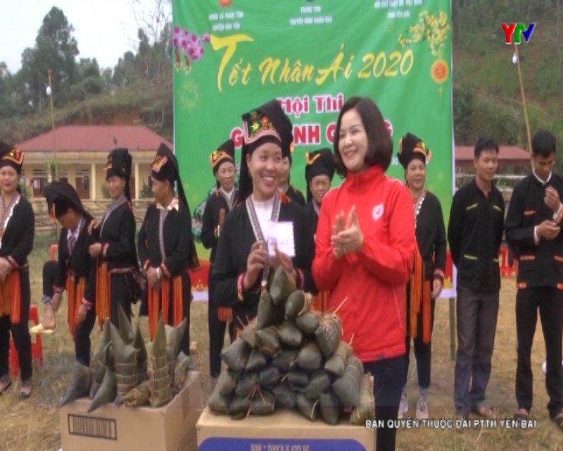 Hội thi gói bánh chưng “ Tết nhân ái năm 2020” tại xã Xuân Tầm, huyện Văn Yên