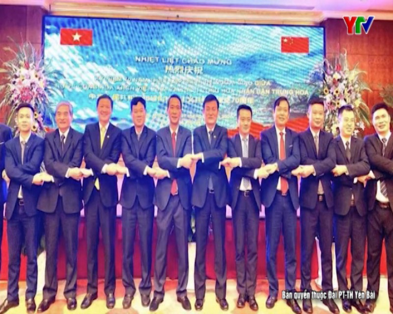 Lãnh đạo tỉnh Yên Bái tham dự Lễ kỷ niệm 70 năm thiết lập quan hệ Việt Nam – Trung Quốc của Tổng Lãnh sự quán Việt Nam tại Côn Minh, Trung Quốc