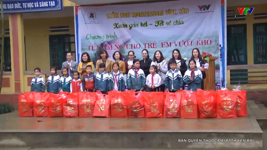 Trường Montessori Vĩnh Yên trao quà cho học sinh nghèo xã Tân Nguyên, huyện Yên Bình