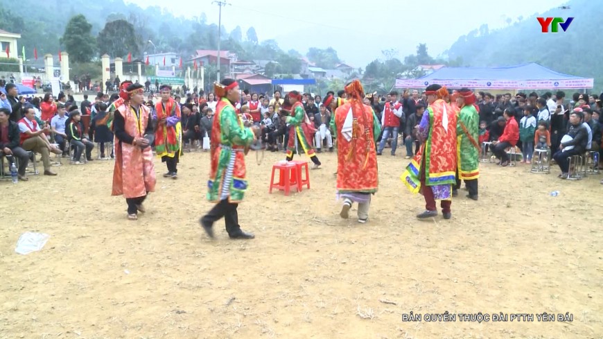 Phong tục đón Tết của người Dao đỏ xã Xuân Tầm, huyện Văn Yên