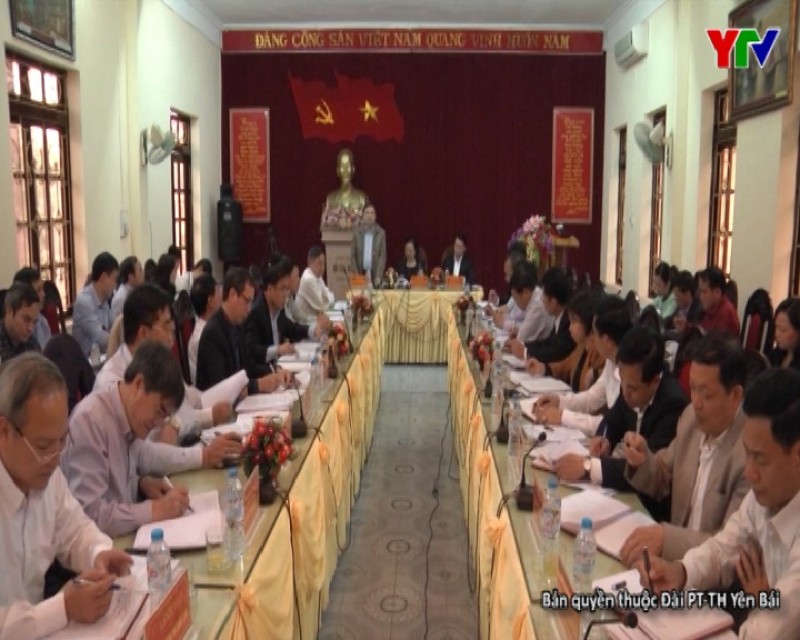 Thường trực Tỉnh ủy làm việc với lãnh đạo chủ chốt huyện Yên Bình