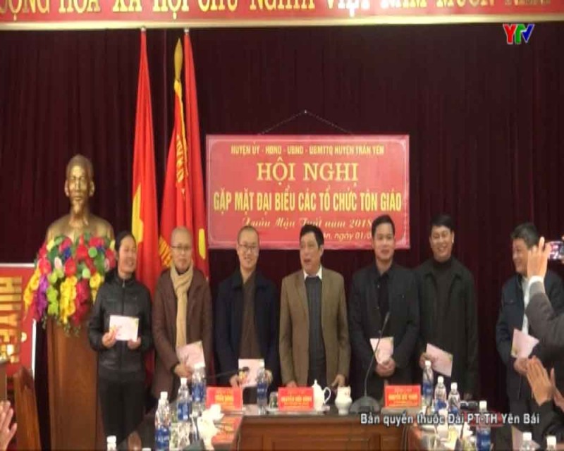 Huyện Trấn Yên gặp mặt các chức sắc tôn giáo trên địa bàn