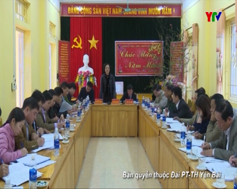Đồng chí Bí thư Tỉnh ủy Phạm Thị Thanh Trà làm việc với đội ngũ lãnh đạo chủ chốt huyện Văn Chấn