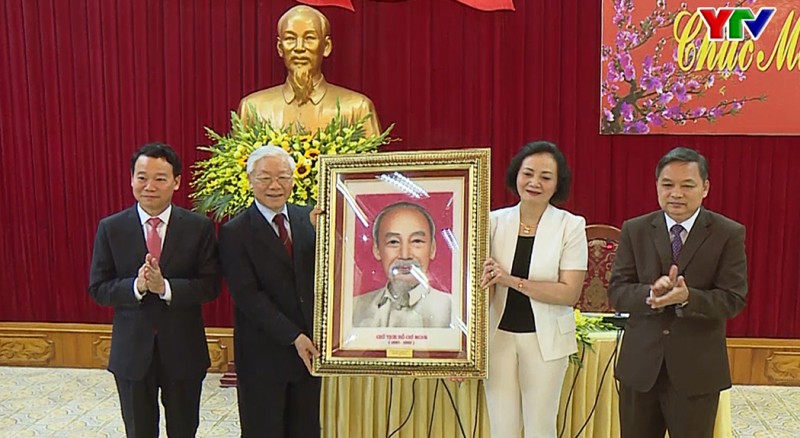 Tổng Bí thư, Chủ tịch nước Nguyễn Phú Trọng thăm và chúc Tết tỉnh Yên Bái