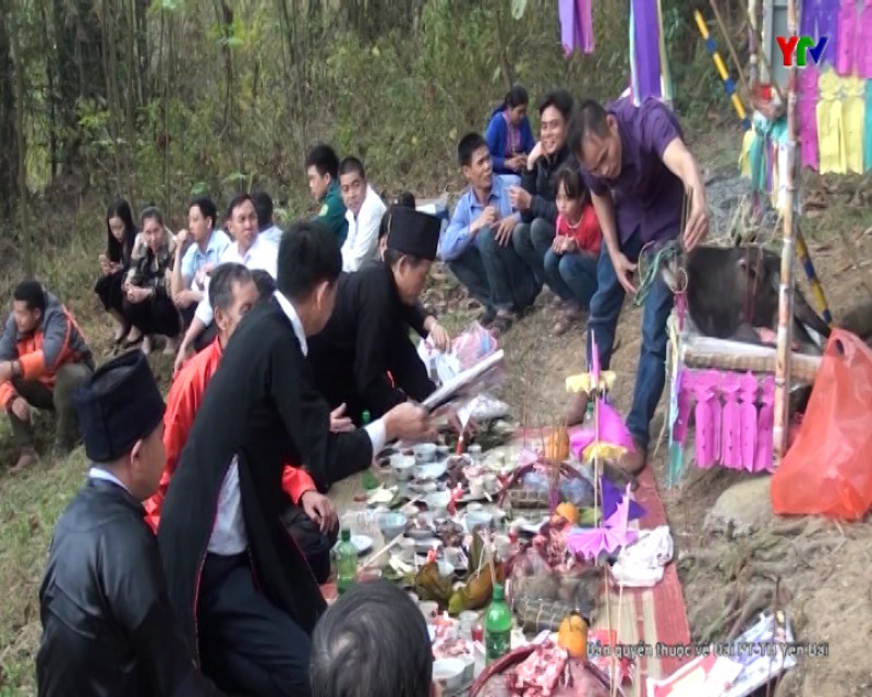 Lễ hội Xên Đông, xã Hạnh Sơn, huyện Văn Chấn