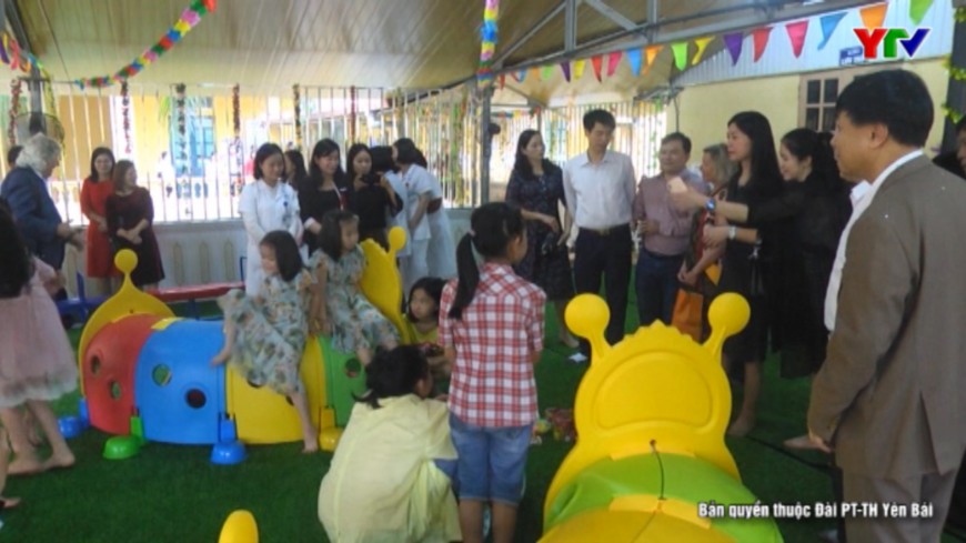 Khánh thành khu vui chơi cho trẻ em tại khoa Nhi, Trung tâm Y tế thành phố Yên Bái