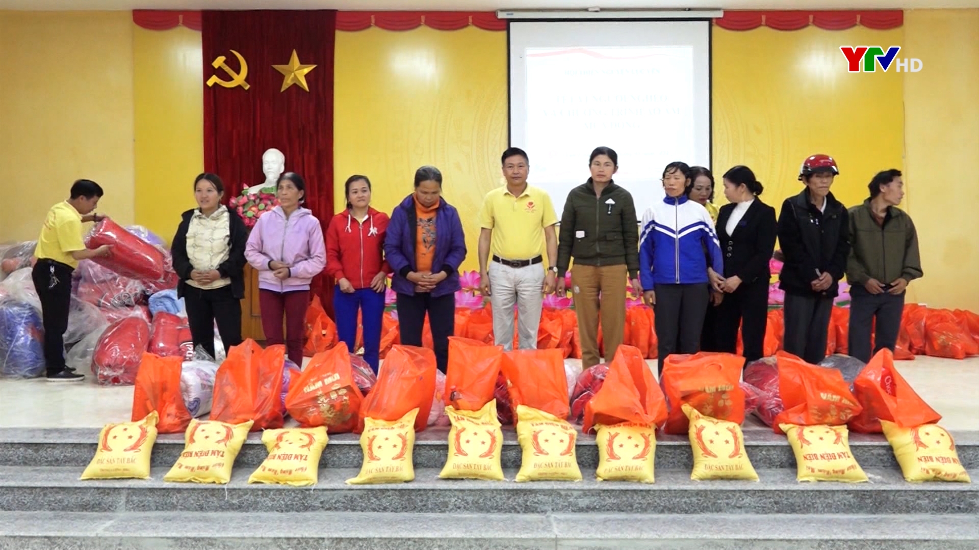 Huyện Lục Yên với chương trình “Tết vì người nghèo”