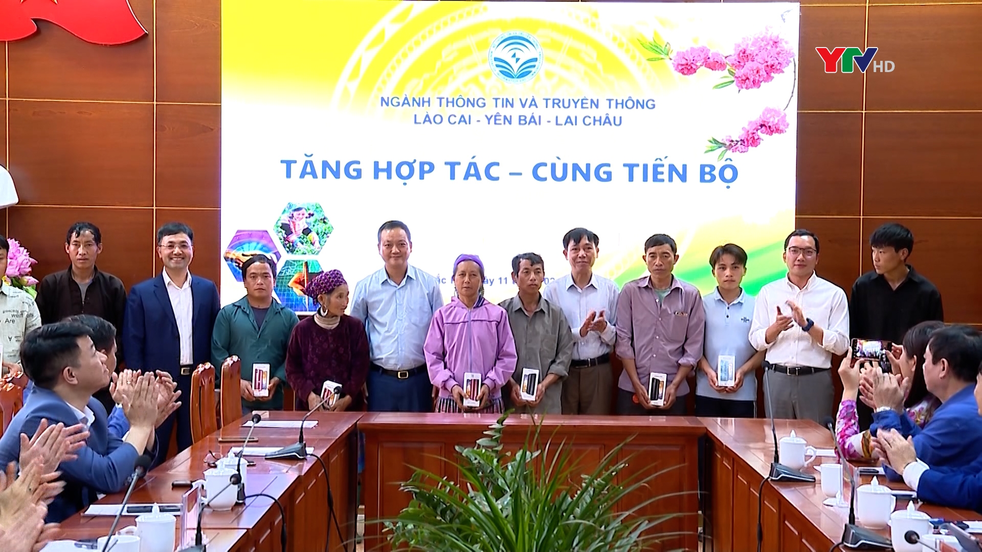 Ngành Thông tin và Truyền thông 3 tỉnh Yên Bái, Lào Cai và Lai Châu: Tăng hợp tác - Cùng tiến bộ