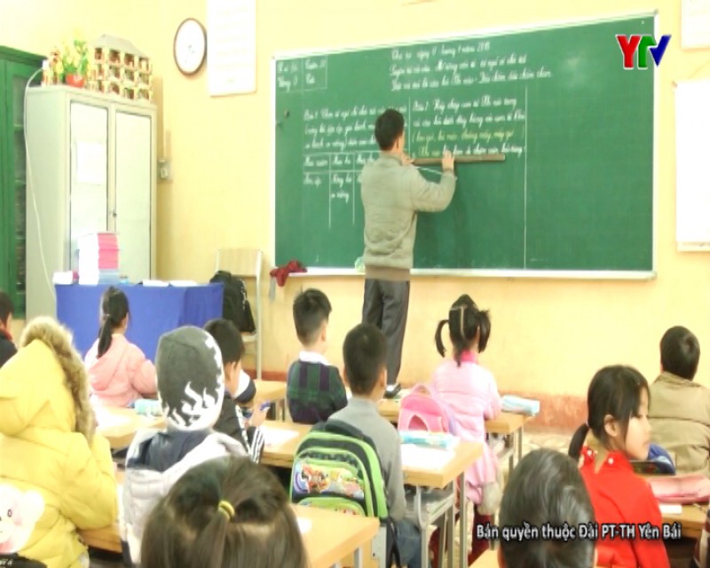Xã hội hóa giáo dục ở huyện Văn Chấn