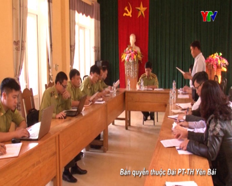 Chi cục kiểm lâm tỉnh kiểm tra công tác PCCR tại huyện Trạm Tấu.