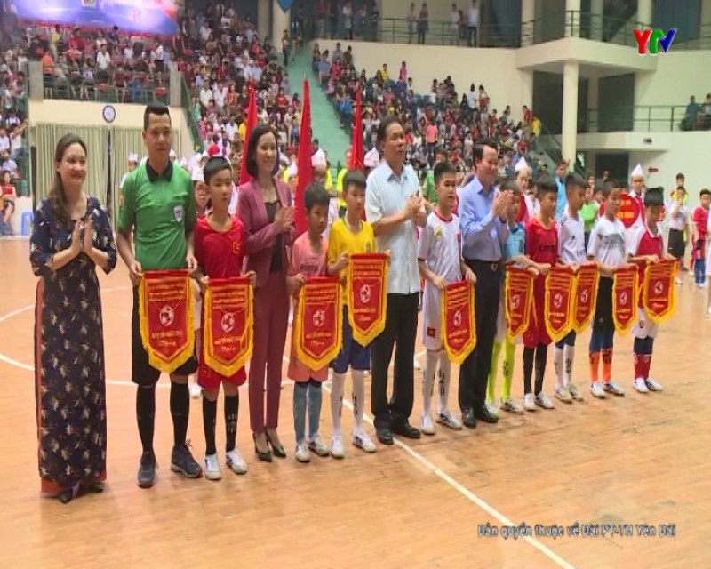 Khai mạc Giải Bóng đá Nhi đồng cúp PT-TH Yên Bái lần thứ XVII năm 2019