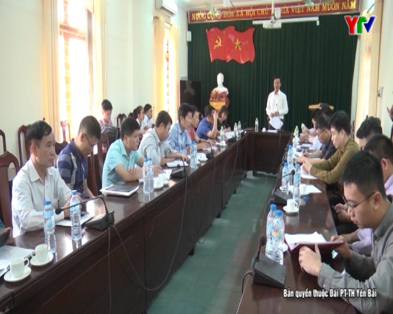 Kiểm tra tiến độ thành lập Bộ phận Phục vụ hành chính công tại huyện Văn Chấn và thị xã Nghĩa Lộ