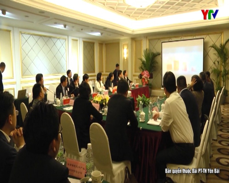 Đồng chí Bí thư Tỉnh ủy  Phạm Thị Thanh Trà gặp gỡ, trao đổi xúc tiến thương mại, đầu tư với doanh nghiệp tỉnh Vân Nam