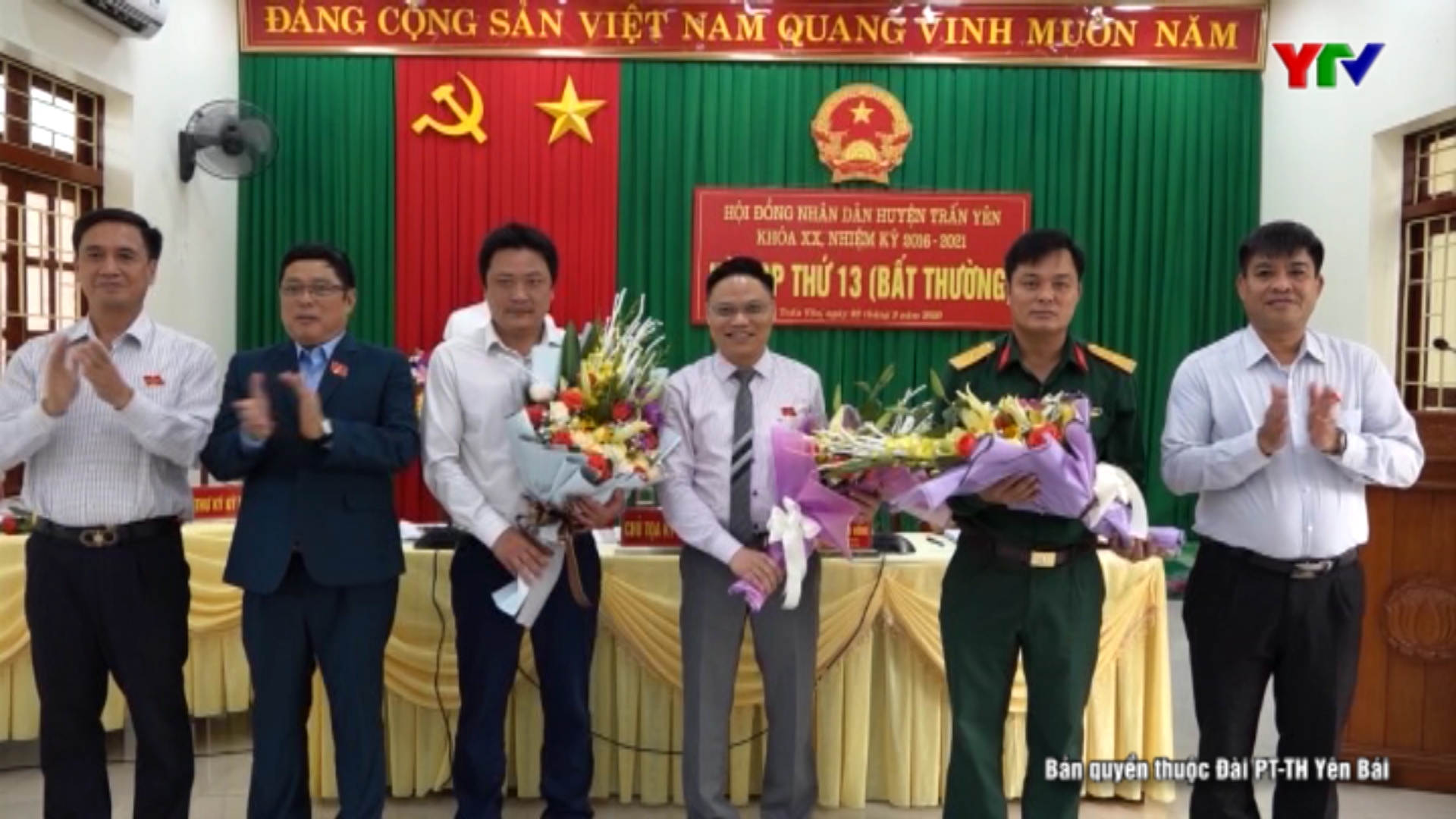 Đồng chí Trần Đông được bầu giữ chức Chủ tịch UBND huyện Trấn Yên