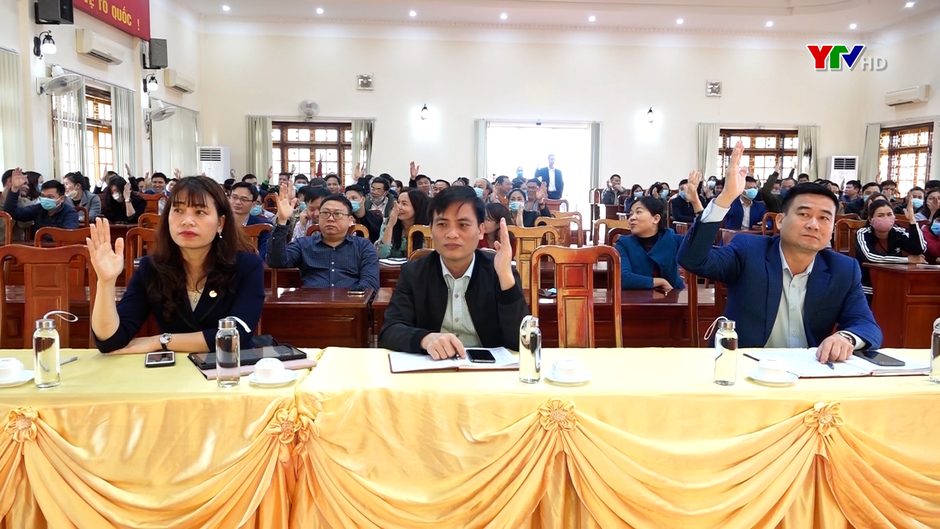 Huyện Yên Bình và Văn Yên giới thiệu người ứng cử ĐBQH và HĐND các cấp