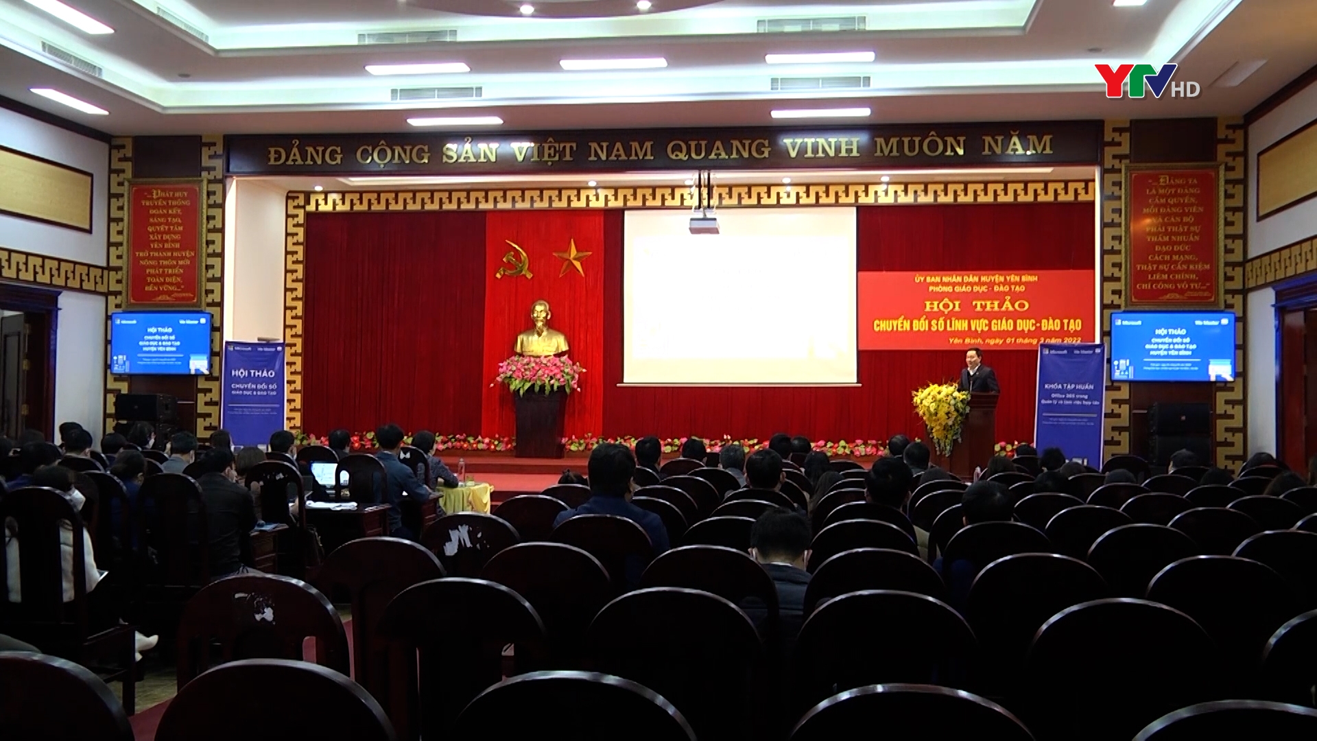 Huyện Yên Bình tổ chức Hội thảo chuyển đổi số trong lĩnh vực giáo dục