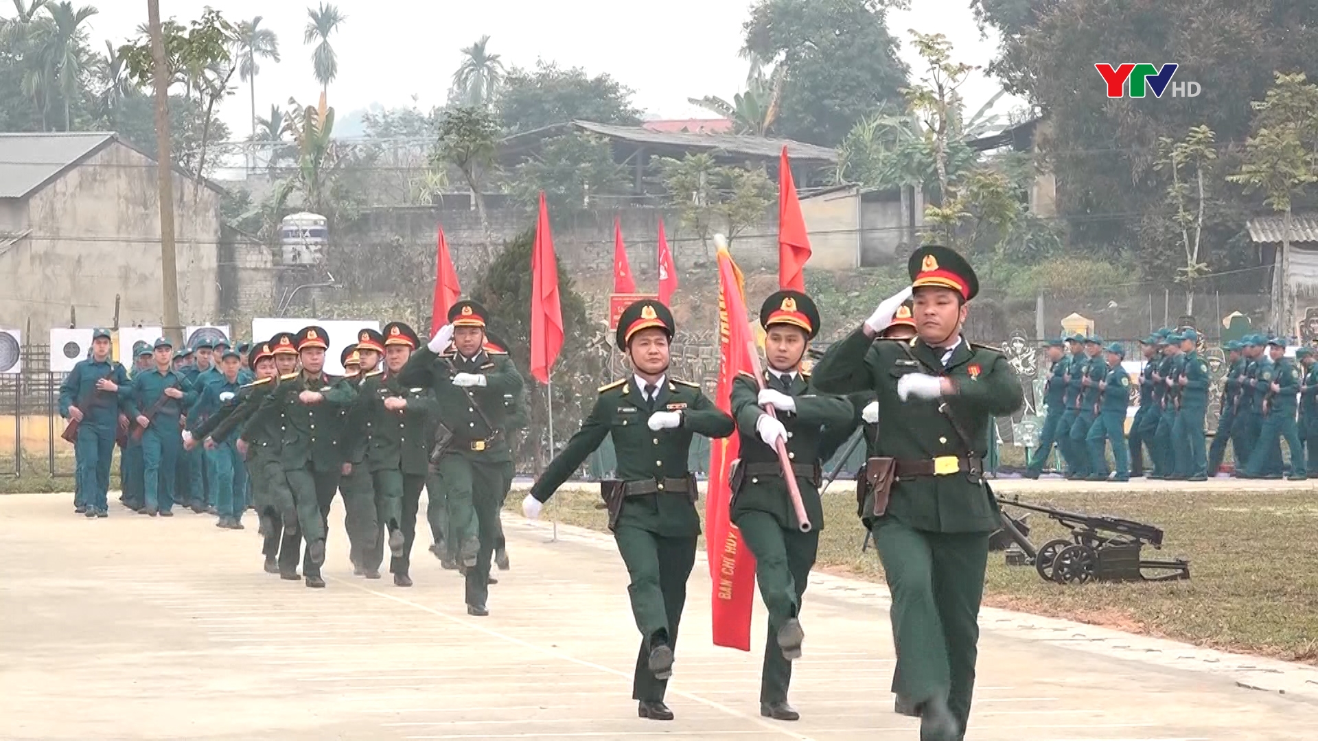 Các địa phương đồng loạt ra quân huấn luyện năm 2023