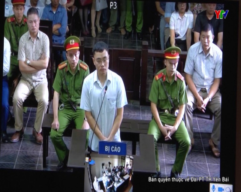 Cựu nhà báo Lê Duy Phong bị tuyên phạt 3 năm tù giam
