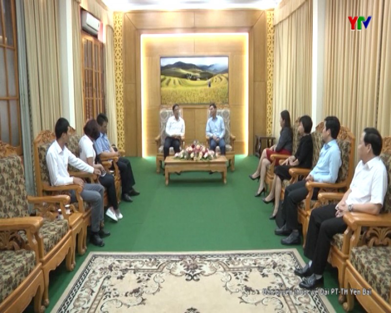 Đ/c Dương Văn Tiến - PCT UBND tỉnh  gặp mặt đoàn công tác Cơ quan Thường trú VOV khu vực Tây Bắc