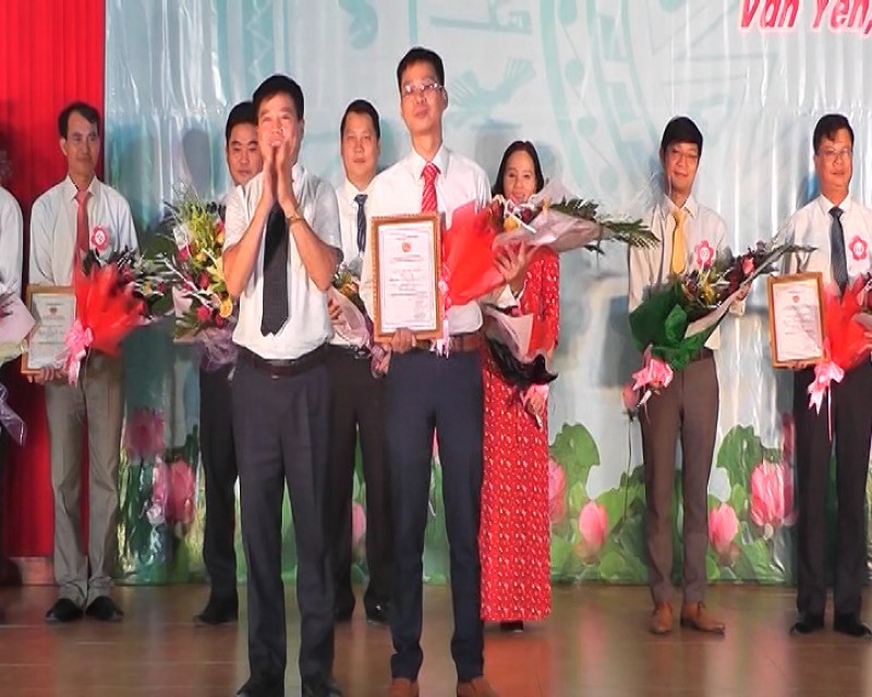 Hội thi Bí thư chi bộ giỏi Đảng bộ Cơ quan chính quyền huyện Văn Yên