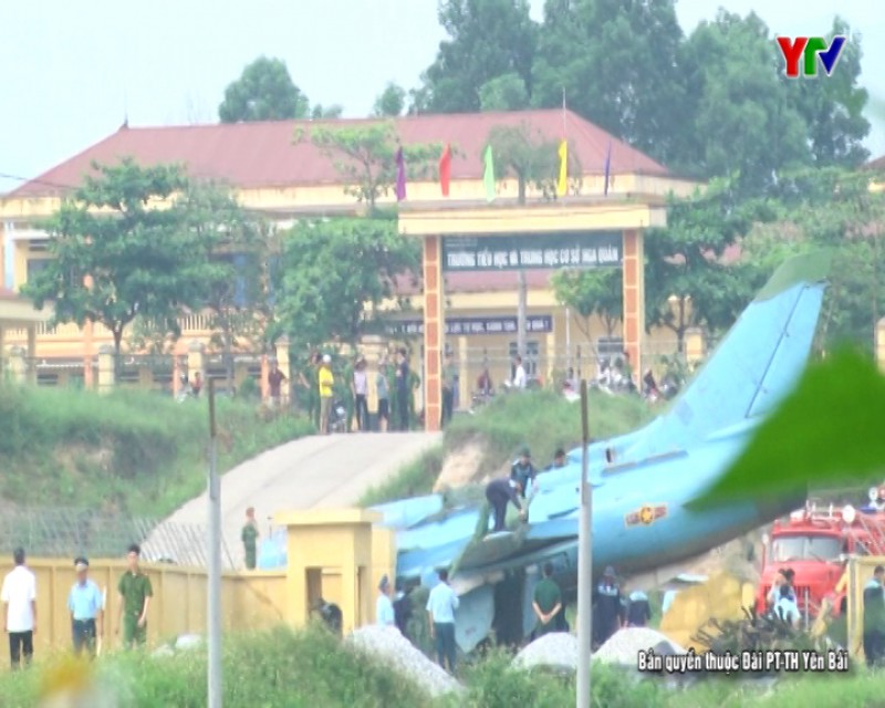 Yên Bái: Máy bay quân sự gặp sự cố khi đang huấn luyện bay