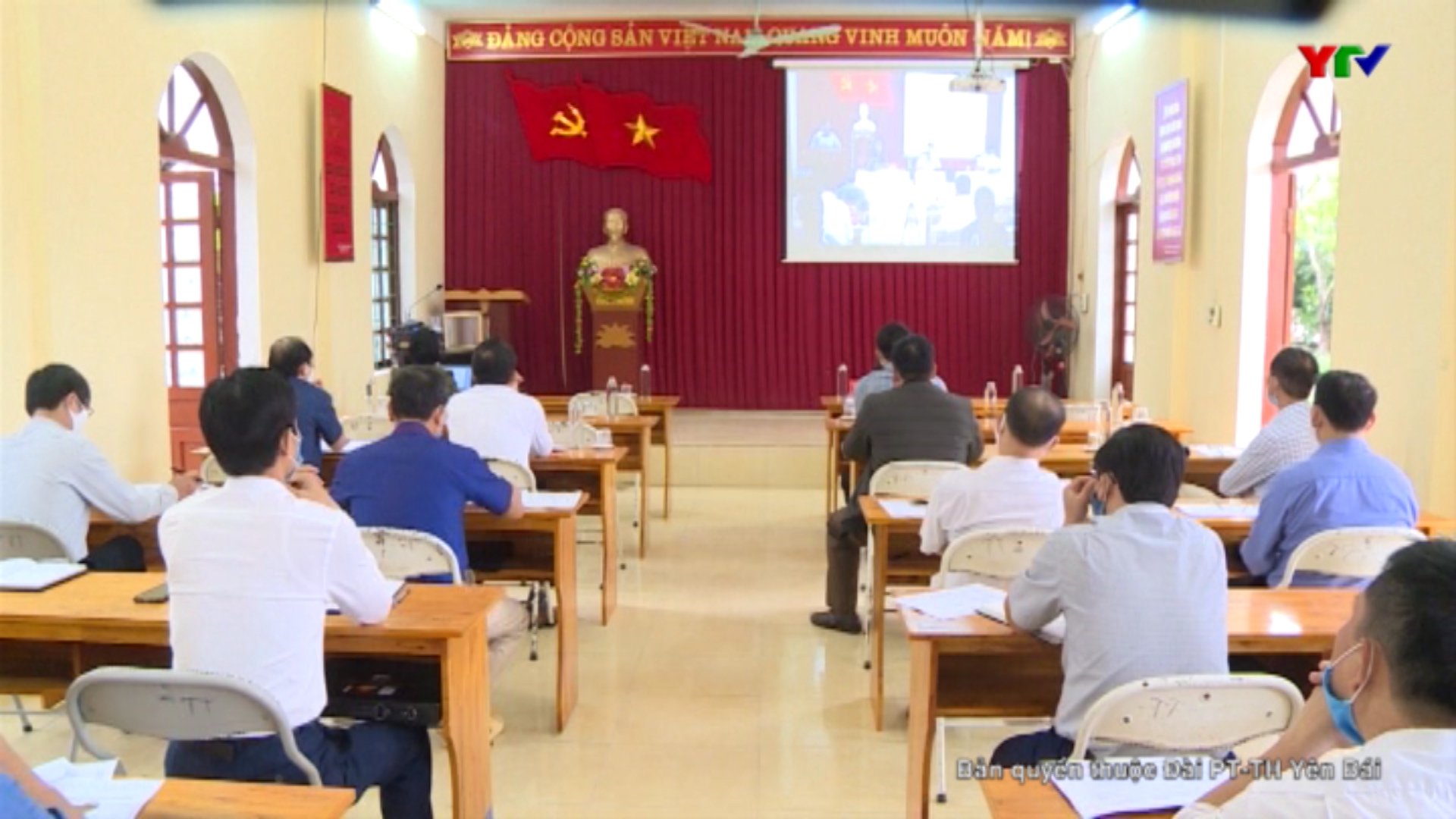 Hội nghị BCH Đảng bộ huyện Lục Yên lần thứ 21 (mở rộng)