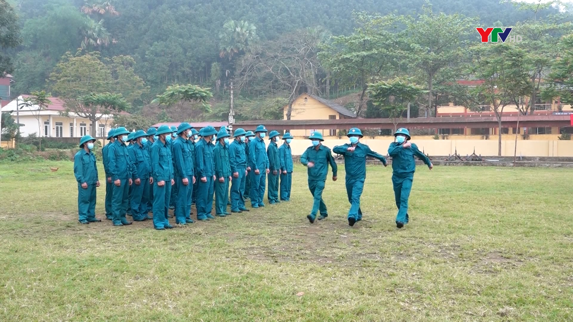 Huyện Văn Yên huấn luyện điểm dân quân tại xã Đại Phác