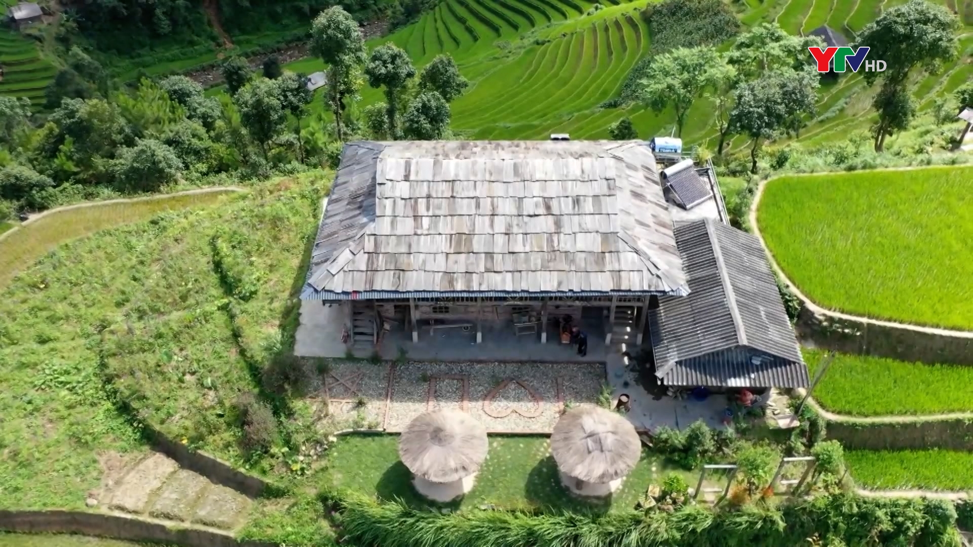 Những thanh niên đam mê làm du lịch ở Mù Cang Chải