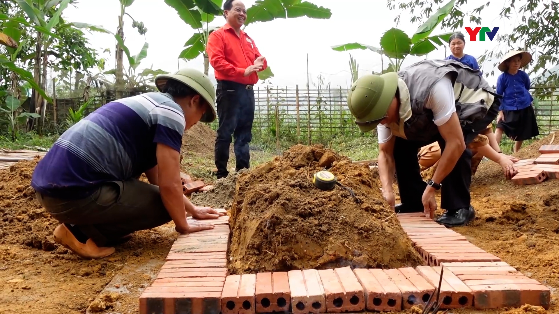 Lục Yên xây tặng 6 phần mộ cho các Mẹ Việt Nam anh hùng