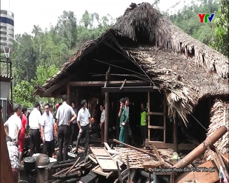 Lốc xoáy làm 50 nhà dân ở huyện Lục Yên bị ảnh hưởng