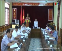Đ/c Hoàng Xuân Nguyên - PCT UBND tỉnh kiểm tra công tác chuẩn bị bầu cử tại huyện Trấn Yên