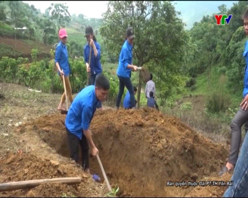 Huyện đoàn Văn Chấn ra quân khởi động chiến dịch thanh niên tình nguyện hè năm 2016