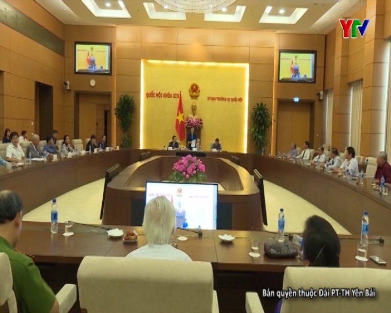 Chủ tịch Quốc hội Nguyễn Thị Kim Ngân tiếp Đoàn đại biểu tỉnh Yên Bái