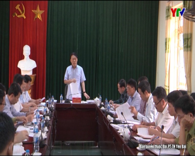 Phó Chủ tịch UBND tỉnh Nguyễn Văn Khánh làm việc tại huyện Trạm Tấu