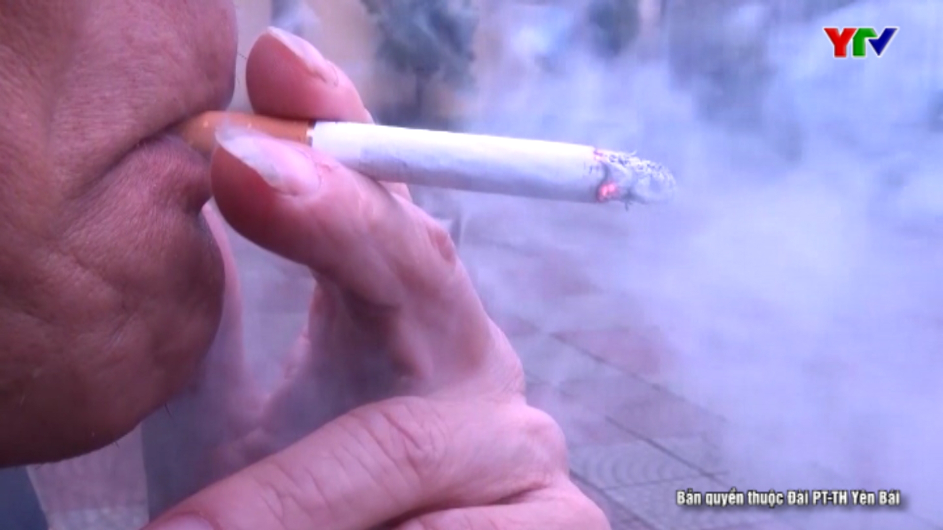 Đẩy mạnh tuyên truyền về tác hại của thuốc lá