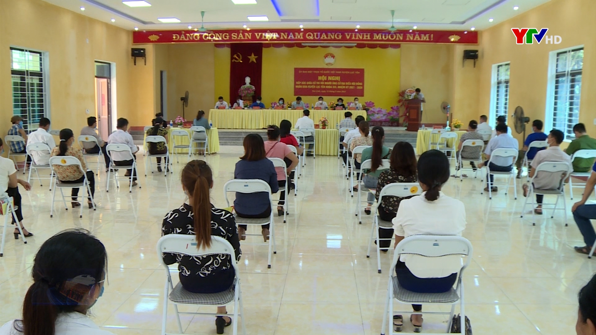 Ủy ban MTTQ huyện Lục Yên hoàn thành tổ chức các hội nghị tiếp xúc cử tri với những người ứng cử