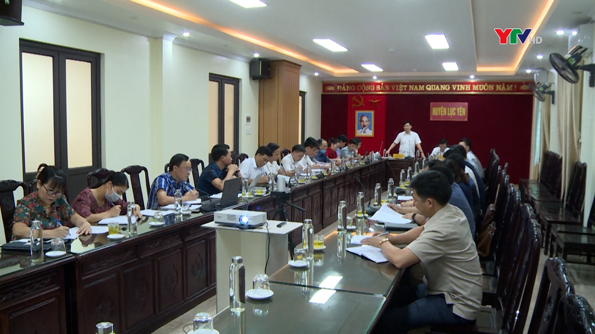 Thường trực Huyện ủy Lục Yên bàn giải pháp pháp phát triển du lịch