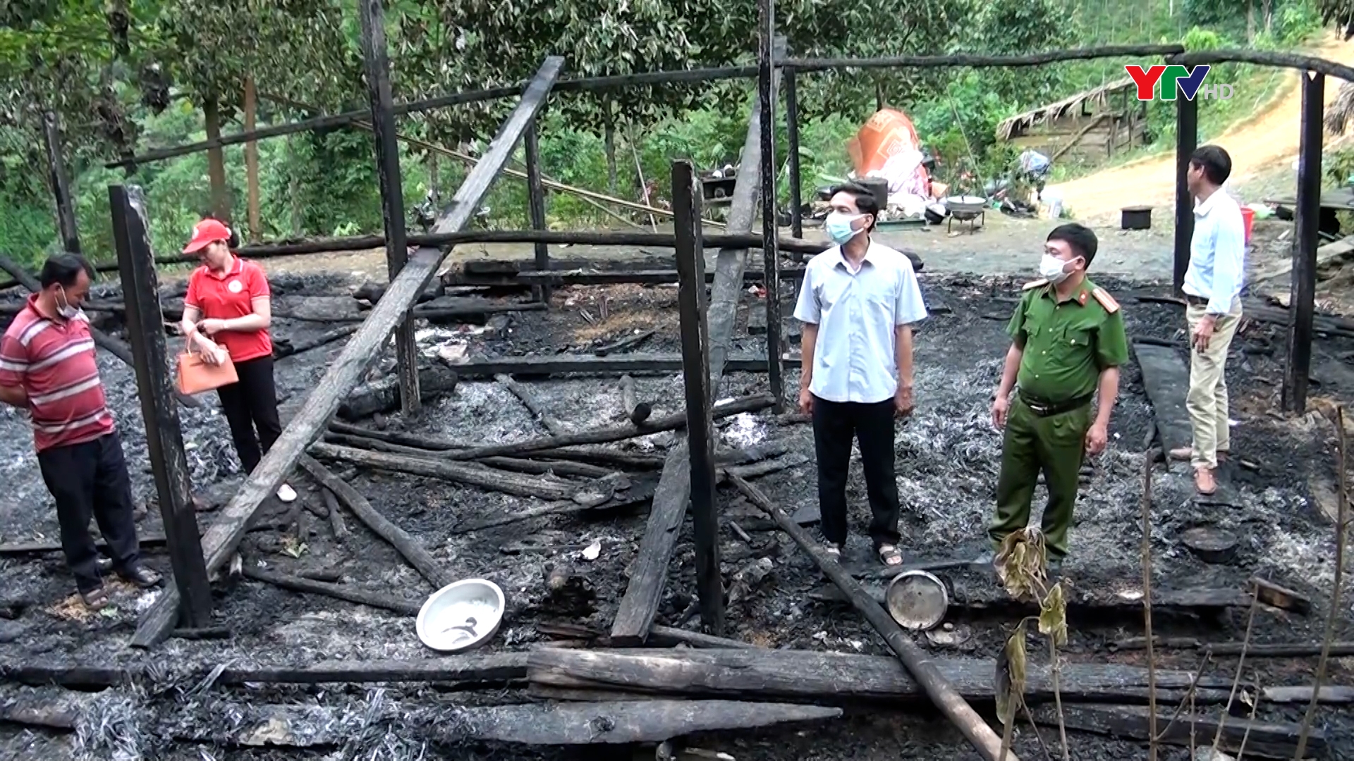 Xã Nà Hẩu, huyện Văn Yên xảy ra vụ cháy nhà