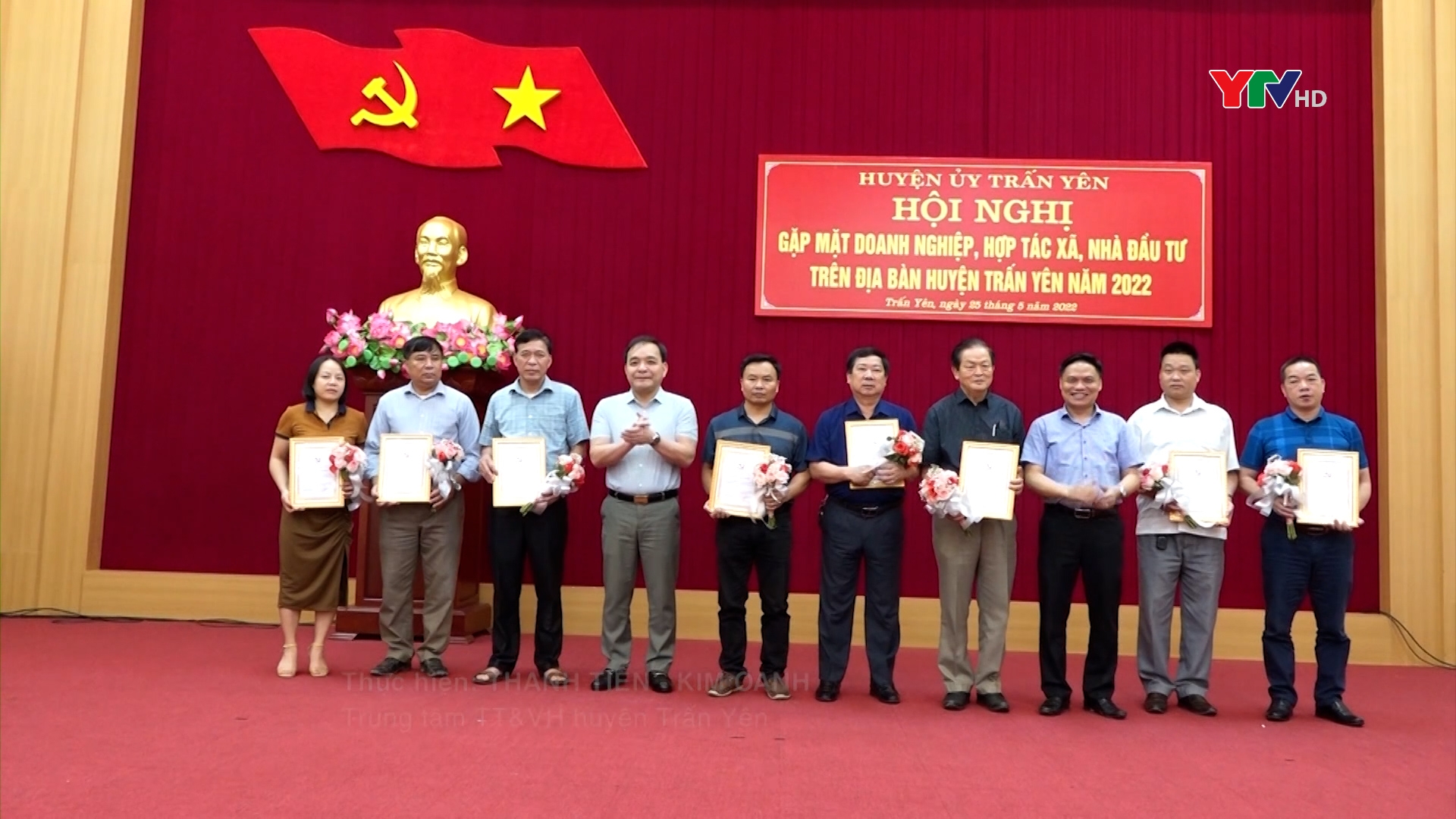 Huyện ủy Trấn Yên tổ chức gặp mặt doanh nghiệp, HTX, nhà đầu tư