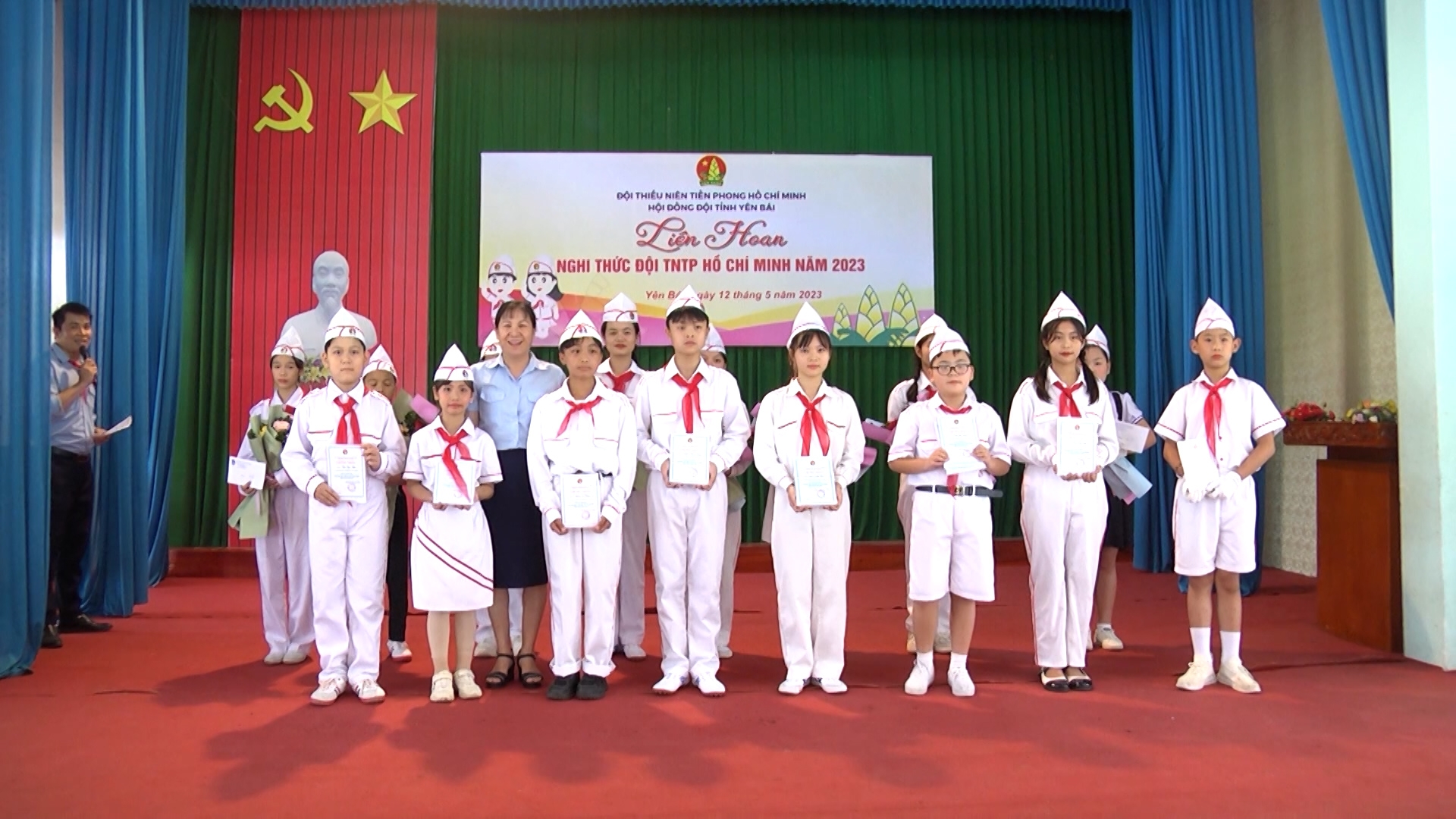 Trao giải Liên hoan Nghi thức Đội TNTP Hồ Chí Minh tỉnh Yên Bái năm 2023
